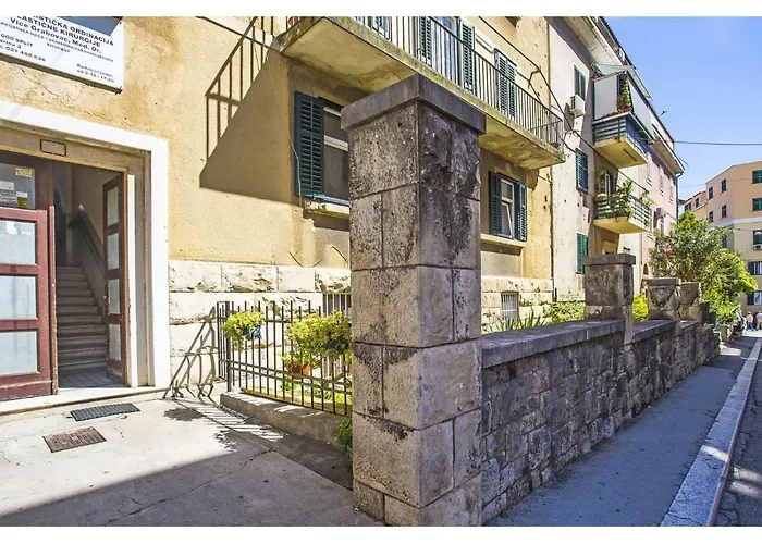 公寓 Beautiful 斯普利特